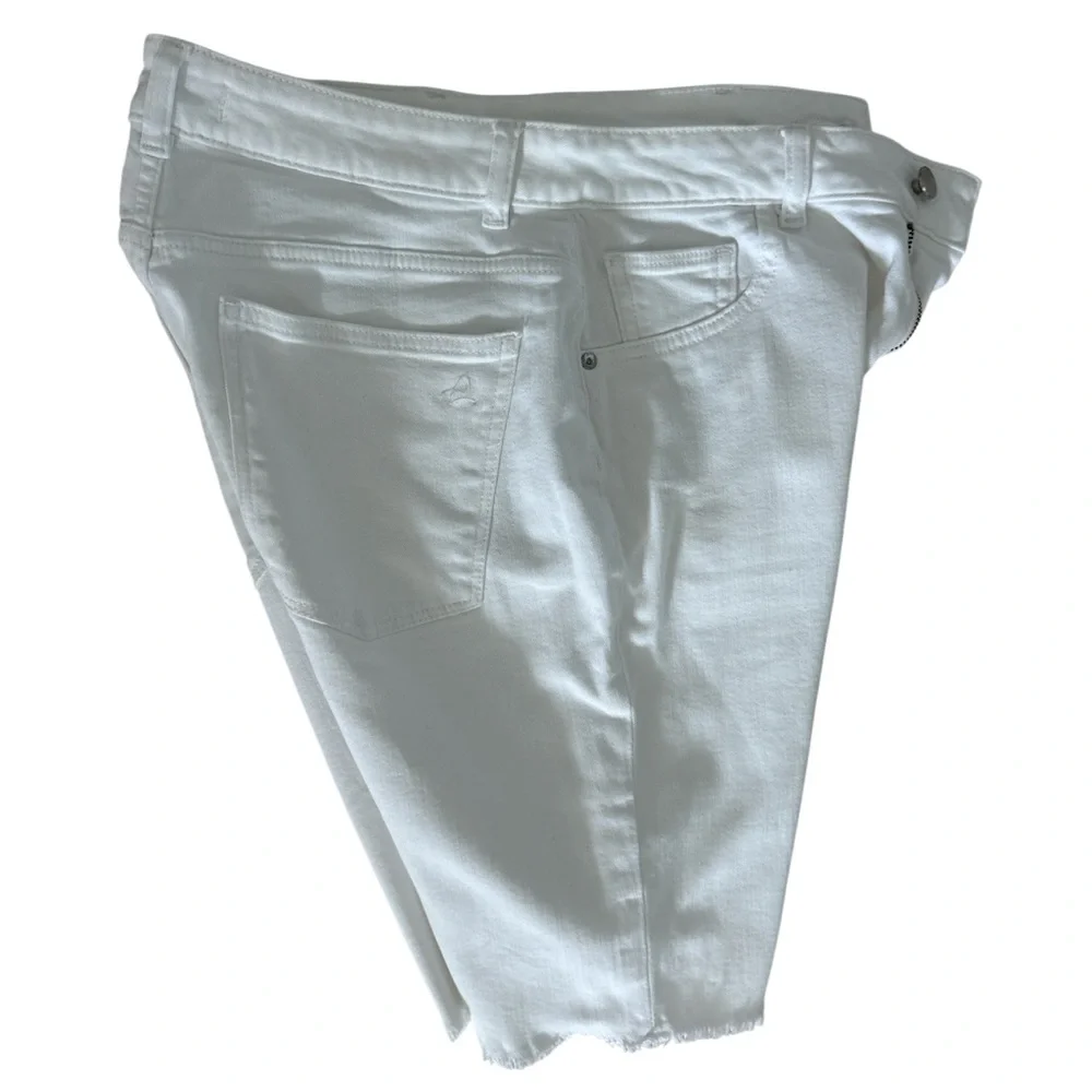 DL1961 Women’s White Jeans Bermuda High Rise Vintage Straight Shorts Size 27